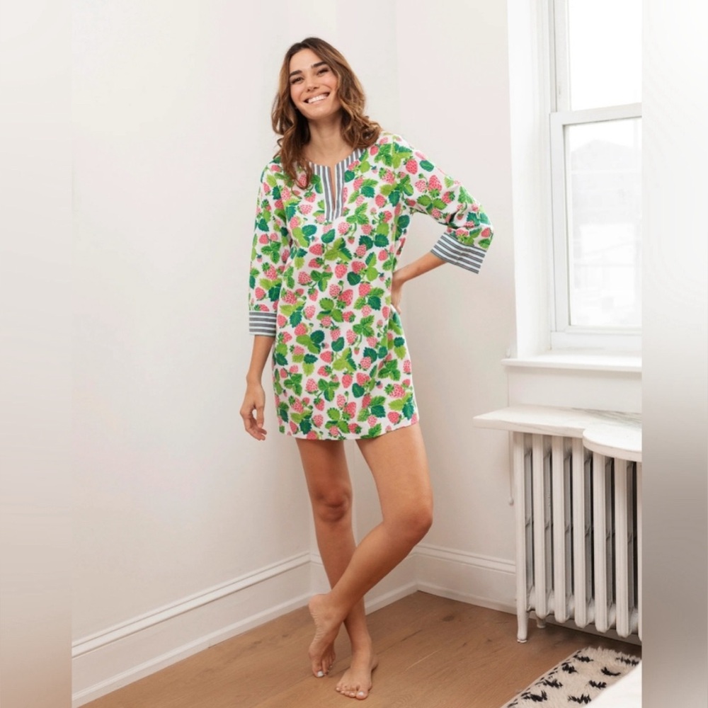 Printfresh strawberry fields tunic S